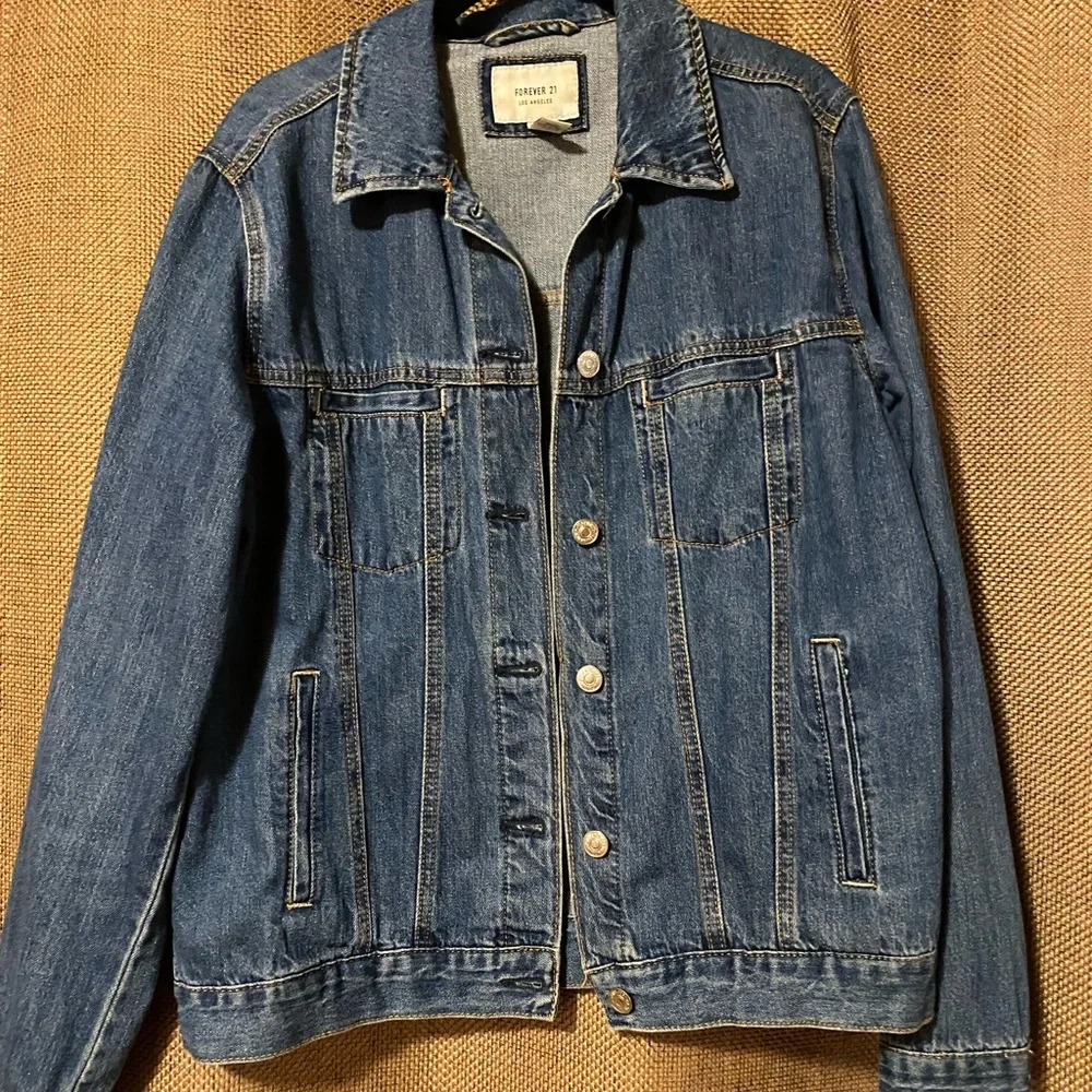 Jean jacket - Picture 3 of 4